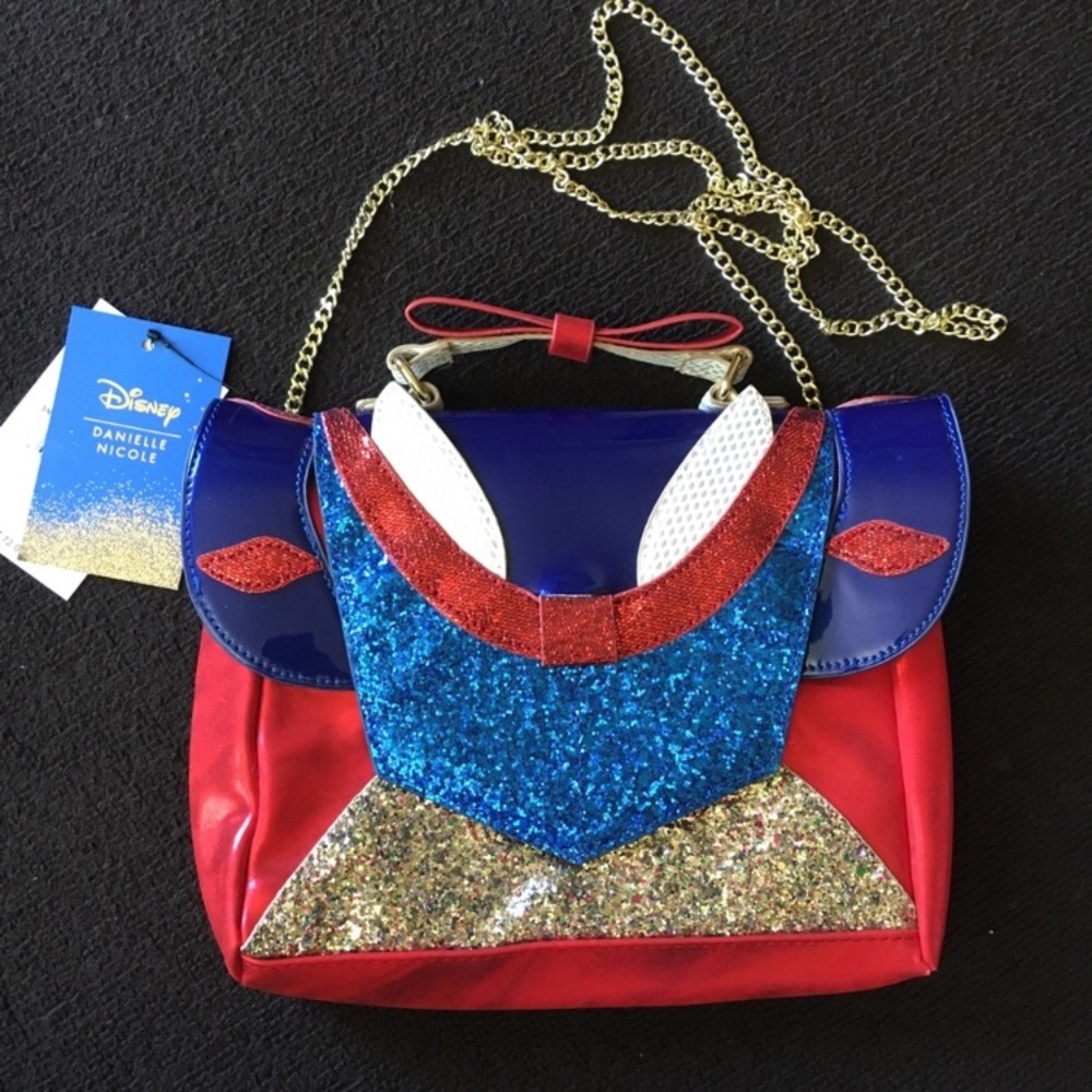 Disney Danielle Nicole Snow White purse